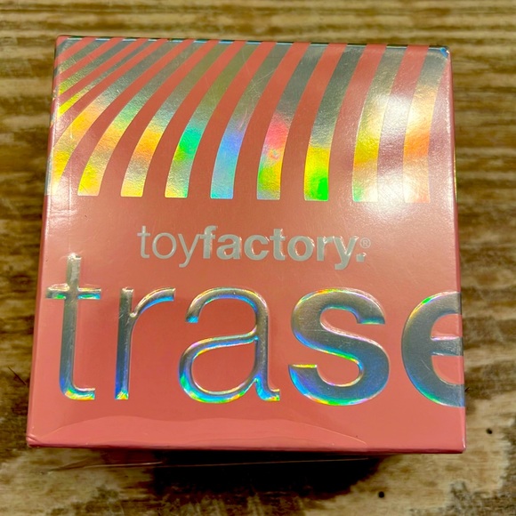 Toy Factory Ultraset Setting Powder - Picture 1 of 2